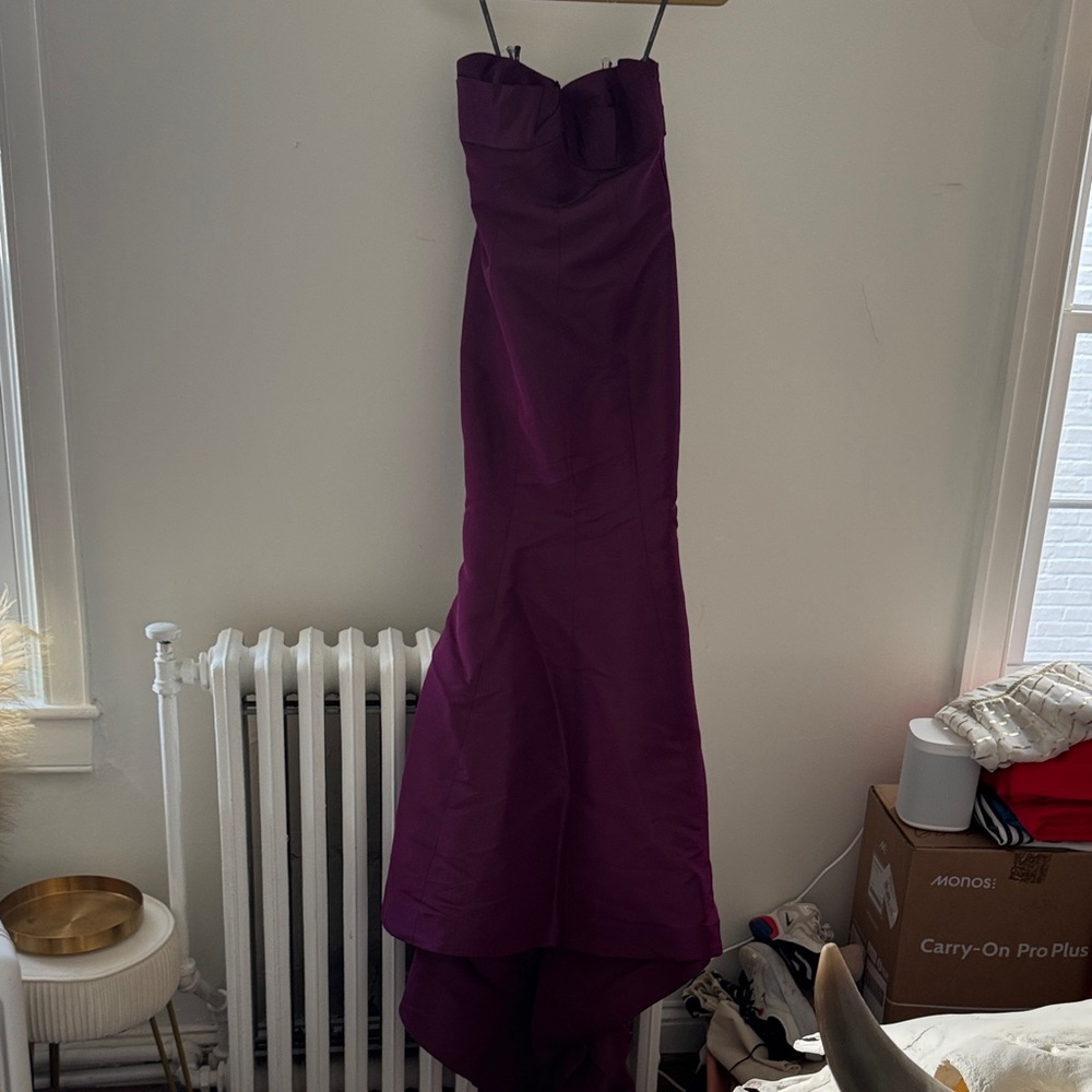 Monique Lhuillier plum Strapless Gown